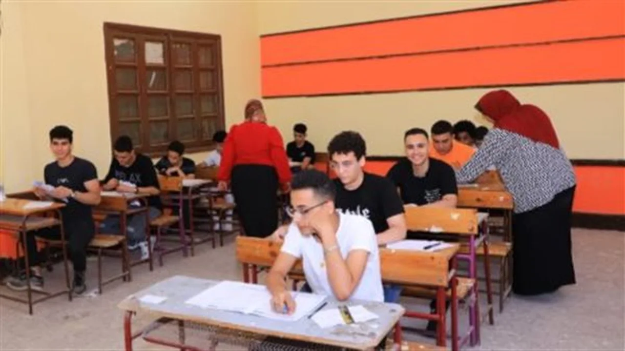 نتيجة الثانوية العامة.. رابط استعلام سريع عن الدرجات المعتمدة